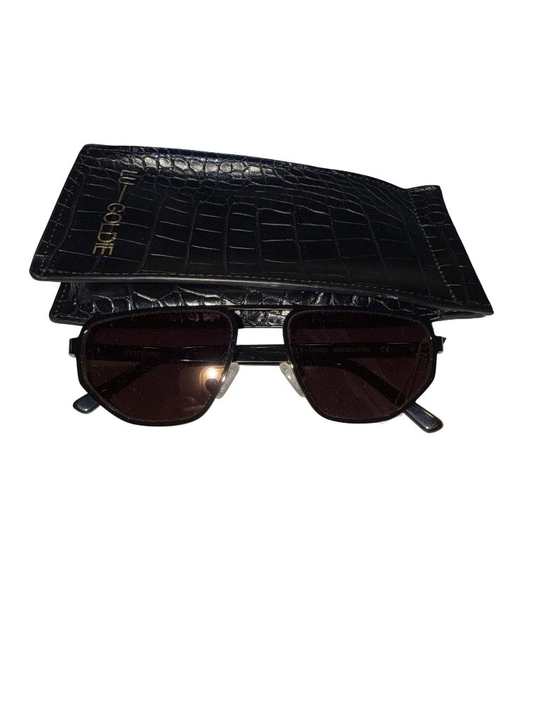 Nwt Lu Goldie Victoire Black Aviator Sunglasses